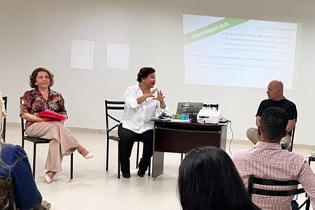 Hellen, Rita e Eduardo, coordenadores do movimento (Crédito: Julene Mello)